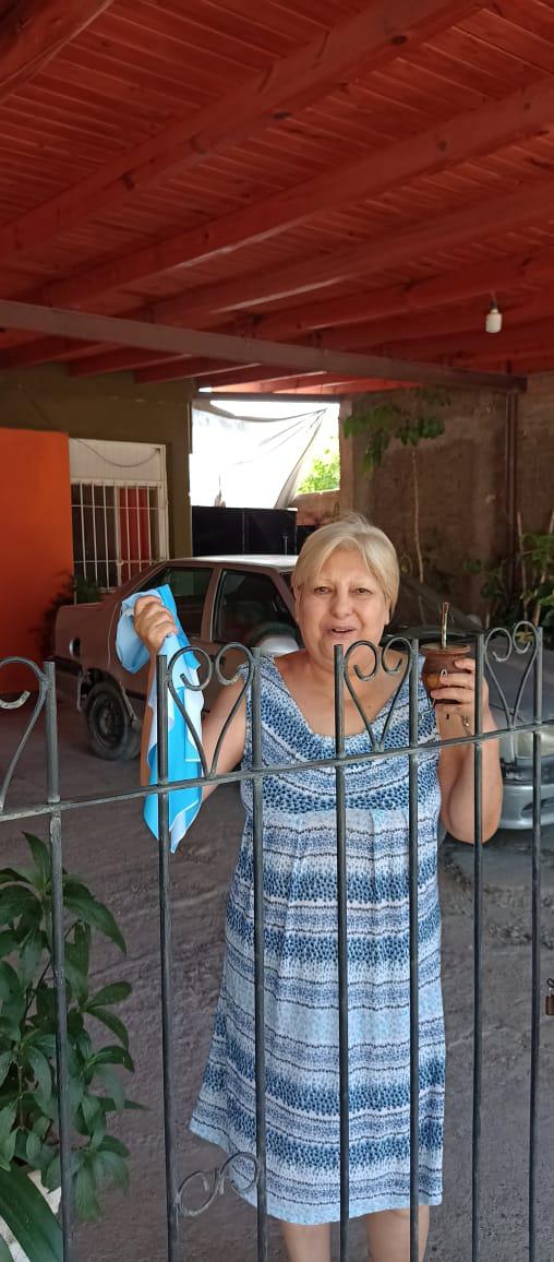 6bac09d4-ebbb-4b84-b121-8bf7d34ca48a