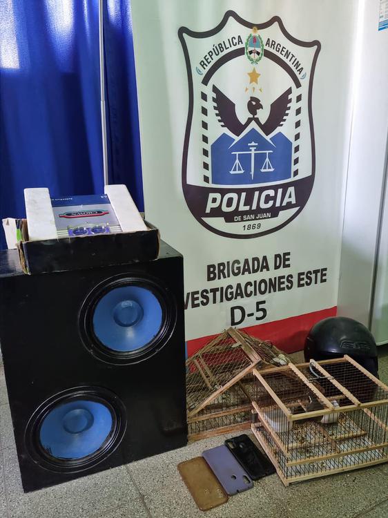 e73db1eb-a9f5-4cc4-a6e8-13e9a6a6748b