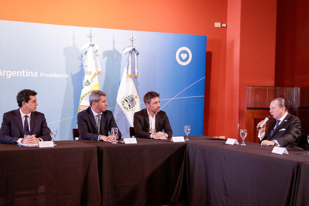 52336178692_b5bd2b8ee1_b