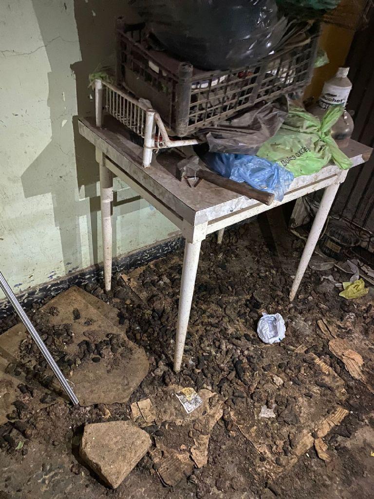 49B71C68-46EB-4DFC-B735-FEC67944D6C0