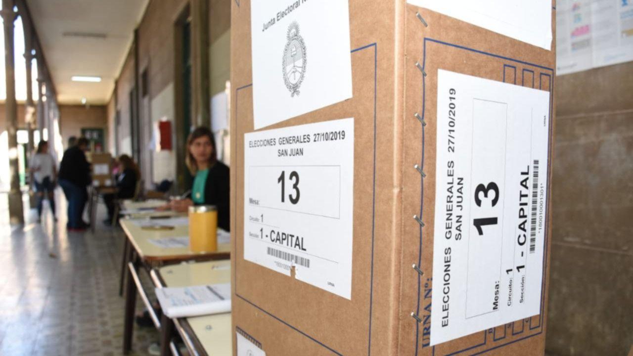 Qué pasará con las clases en las escuelas donde se vota el próximo domingo