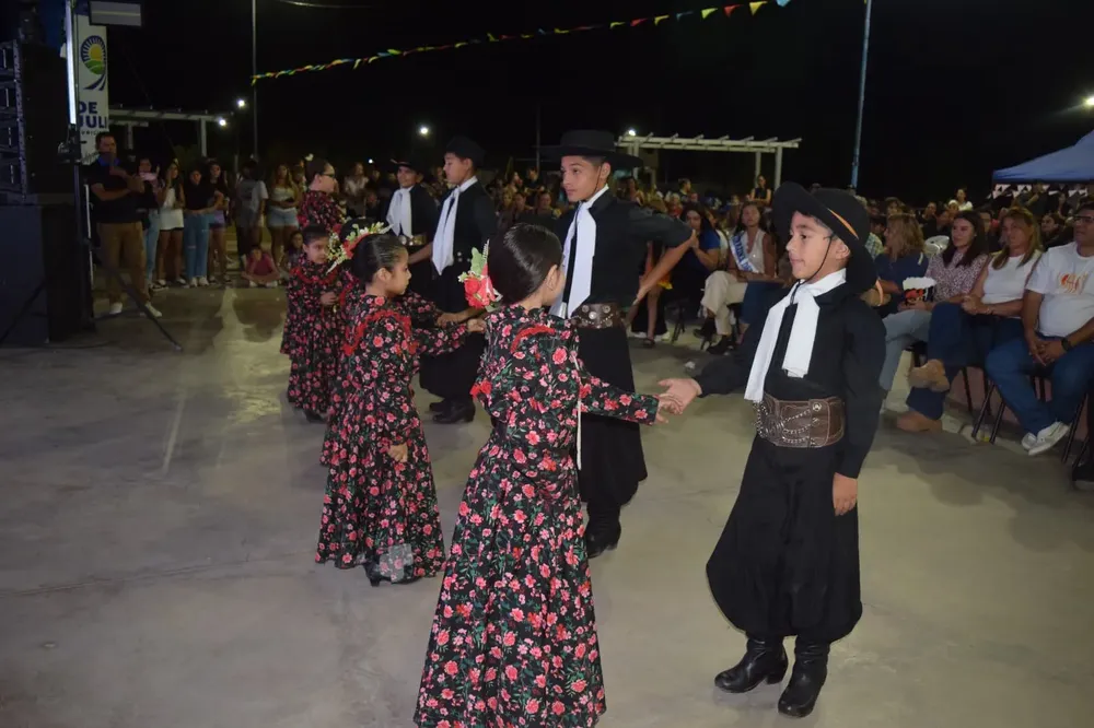 d925d879-68da-4550-85cf-344e94aa343b