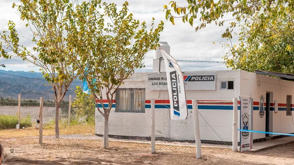 medanos policia