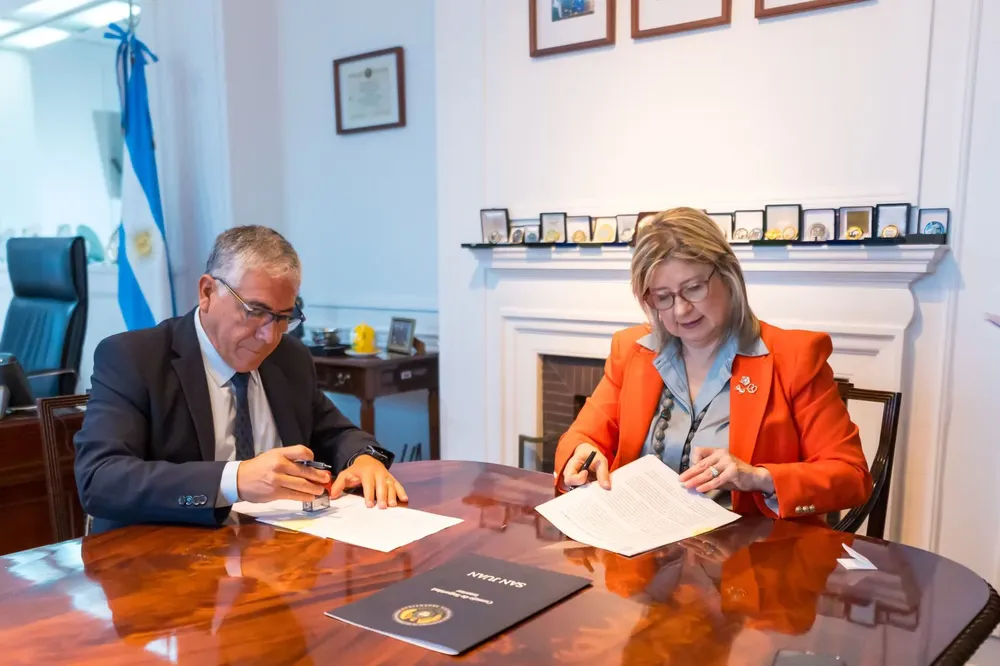 67f585ee-f895-46fa-ba51-283315618ae3