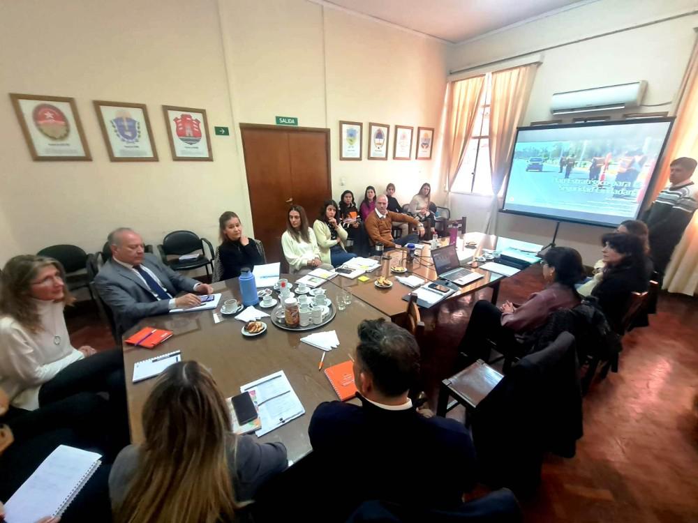 bfab792ad0f3f431deaad3f6fff77f8f_XL