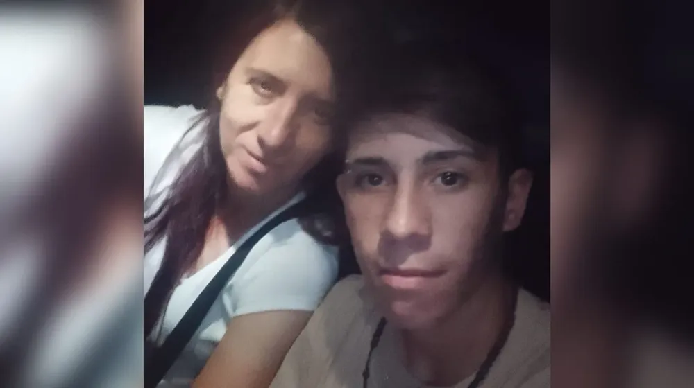 88469694-b6ba-4455-8a64-8a3d0c3aed78