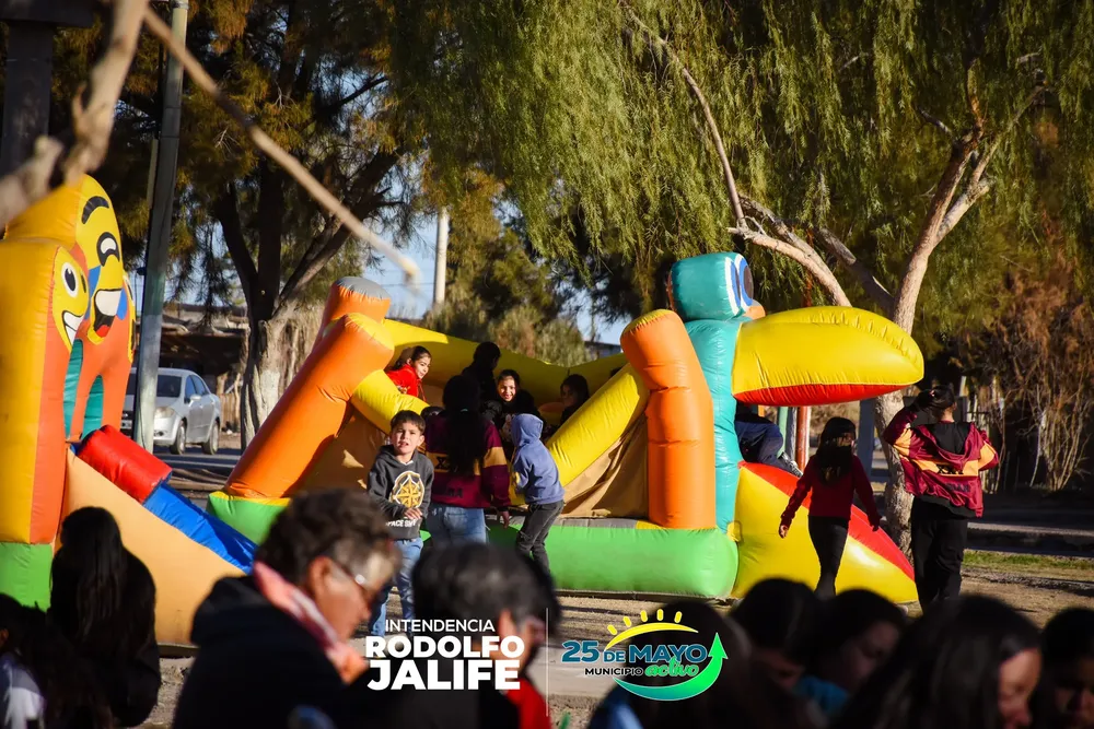 523291061_1152349123604946_4044960564051903265_n