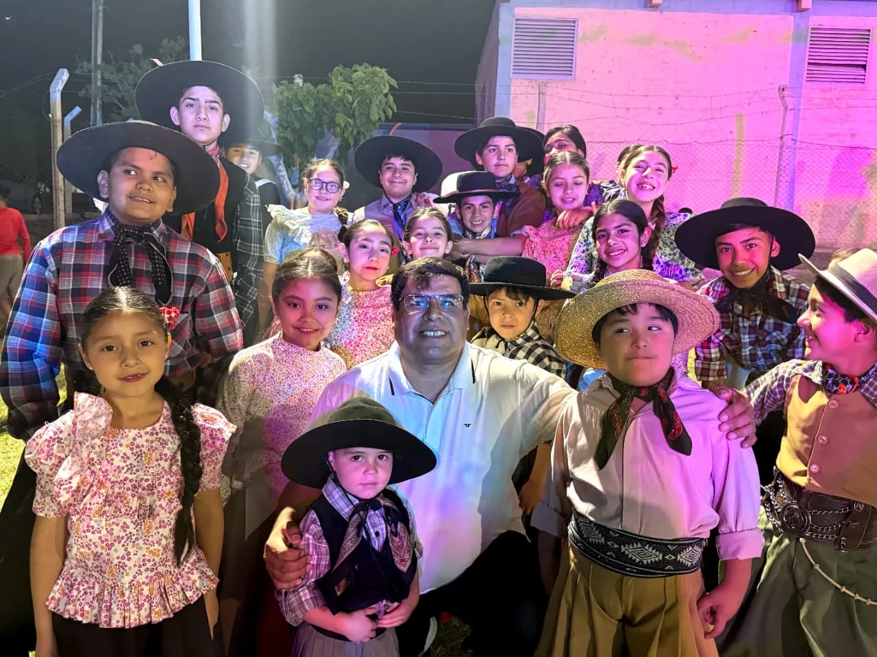 f2ed5845-bdc5-441e-ab0f-2e30aad7c663