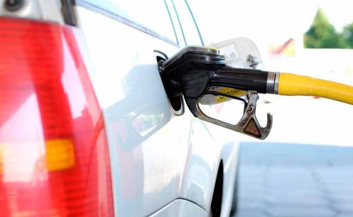 estacion-de-servicio-combustible