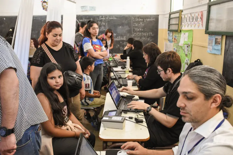 d591aeb93ea679e20cf8ad0ab7980468_L