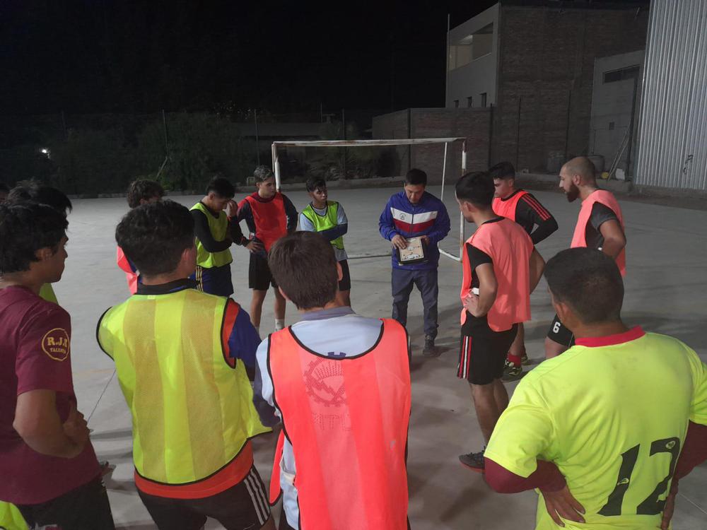 833d3345-08e1-4f97-9a9b-b3b57c0f4a76