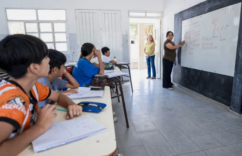 69e44bce93c186bf520d08d08b0e7e06_L