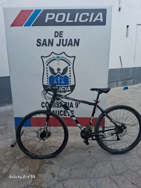 c283fffc-7349-477b-9fcd-bf2ca2f2c56c