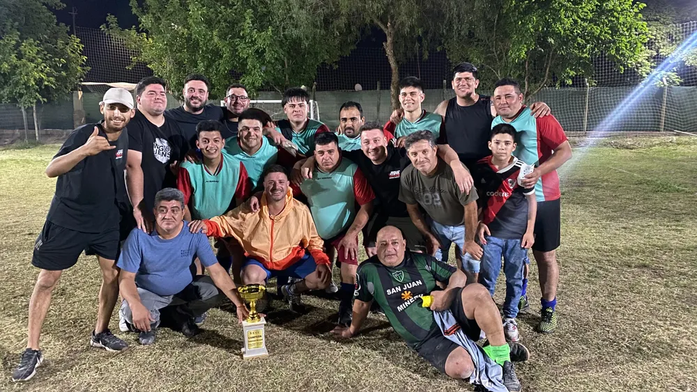 5bc32335-179a-4571-98d7-baa9ce9b242e