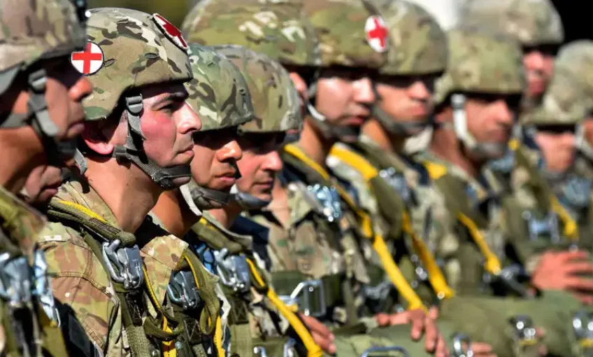 militar