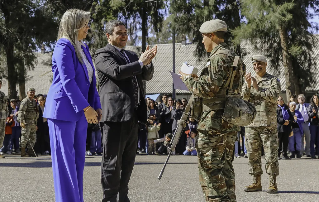 54774170498_2808498709_b