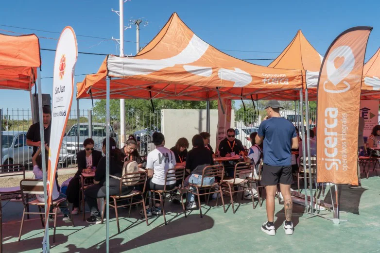 9fa58b07804a38eb558fbd3a70686fa8_L