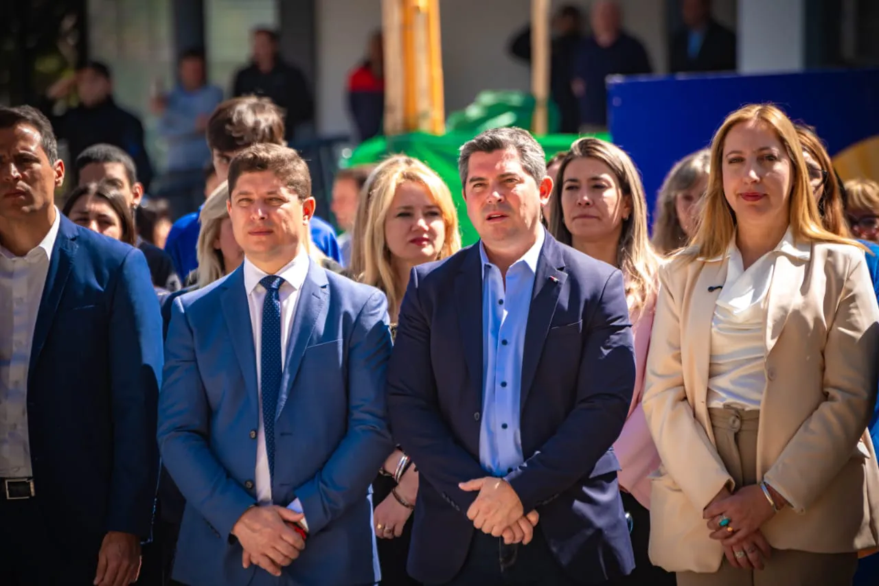 44827479-b9b6-4c83-b690-bead05a749aa