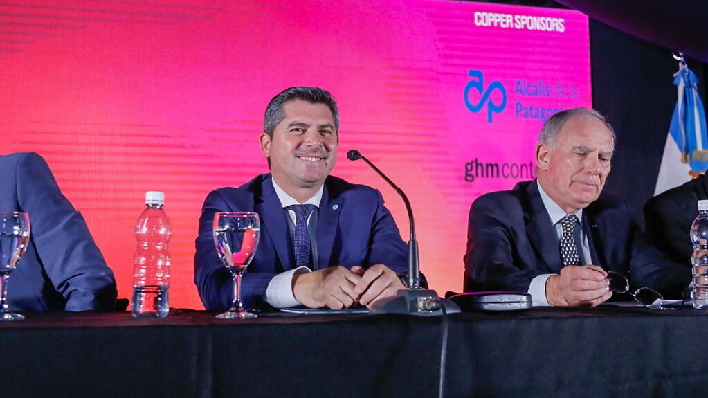 53738797453_f9f17fdc1c_b