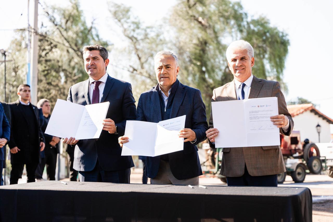 014db1ec-8255-4973-8ae2-e7bbf00625c0