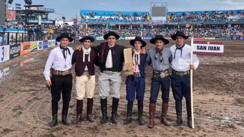 cffd79bceb53b59775ca753837ca221f_L