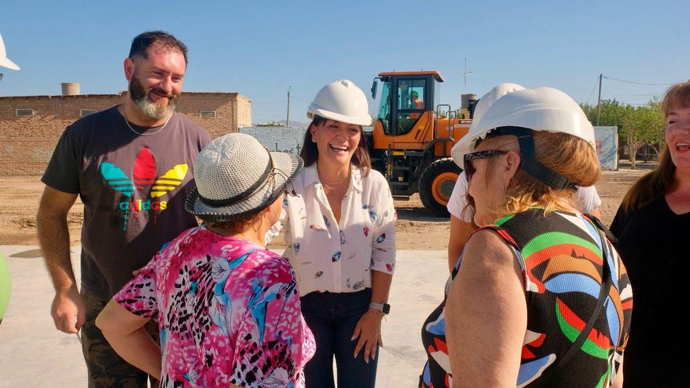 c4d07fb1-6305-4c48-aa4b-9a03c6f57ec2