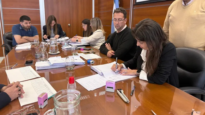 001834bdd15dd0152218fe59c58a3a59_L