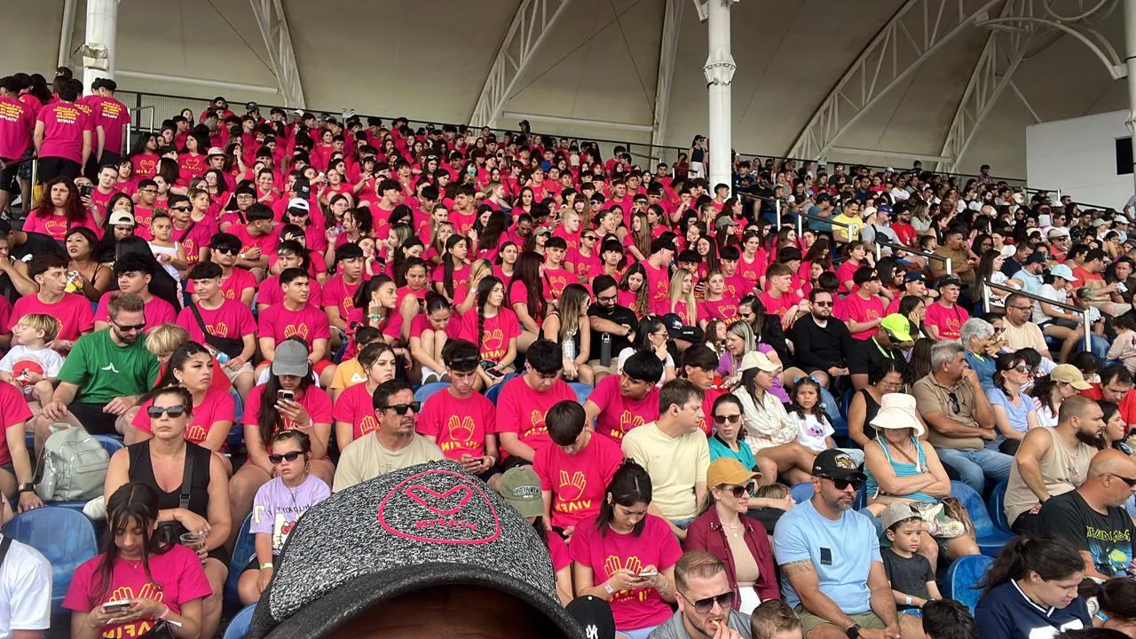 97da8b33-4f54-4537-b27c-bbc040f0f7fb