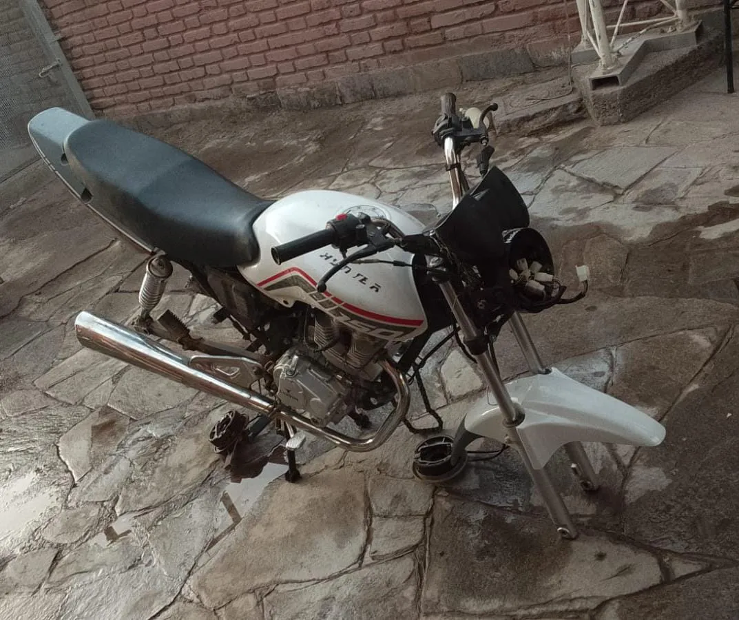 118b0d2e-0efa-41bf-b164-11ec36a4b690