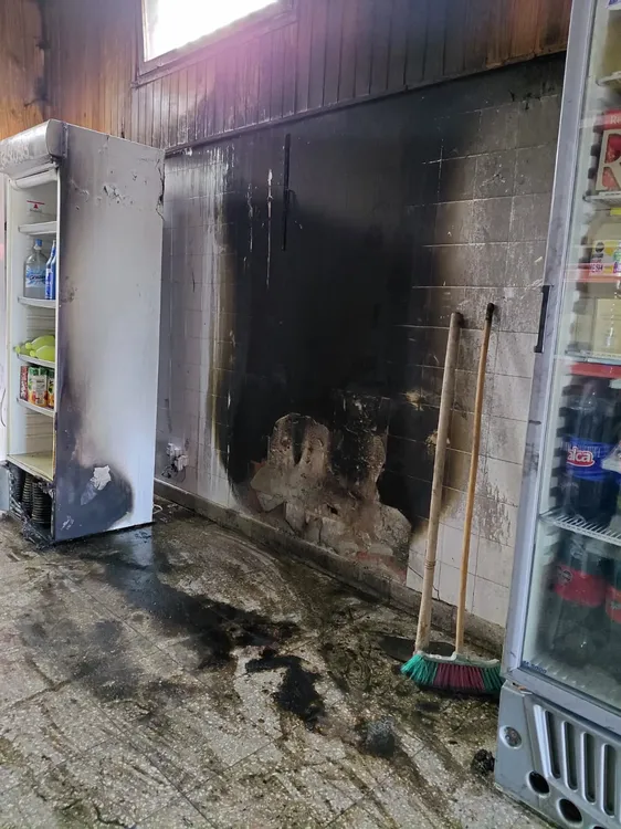 2e1eab65-277d-437a-9e13-2f4298e0bf61