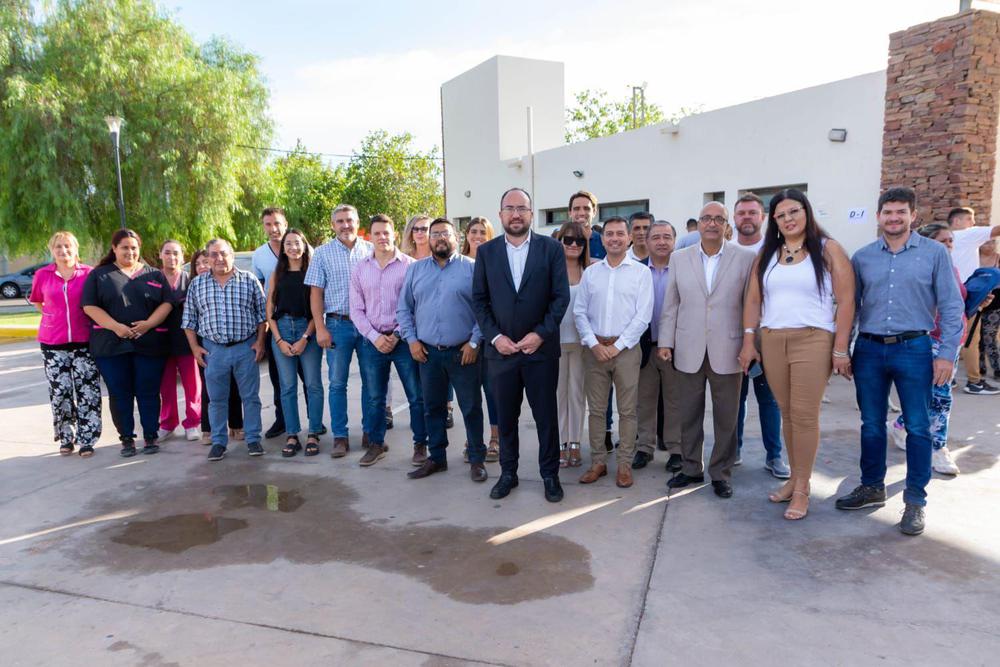 8ef9cc30-8fed-415e-a67a-442574b94d6e