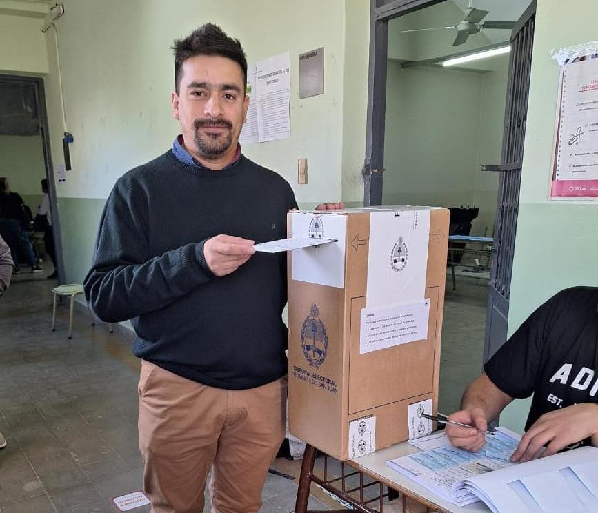 WhatsApp Image 2023-05-14 at 10.53.43