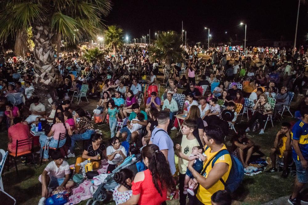 8db585ca-16c2-4a49-aacb-dfb9ea1fc1e8