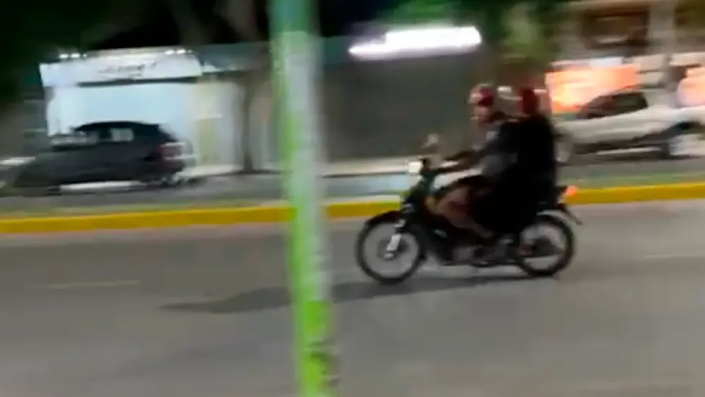 motorcontramano hori