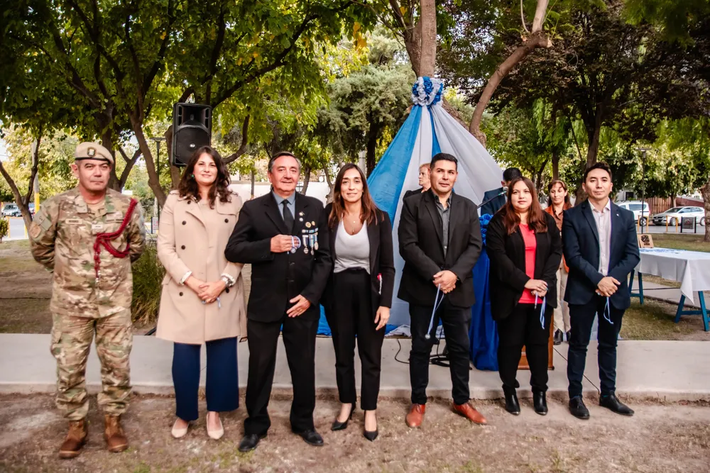 0e69cc0d-3f56-4542-81c4-765b7e8d75ab