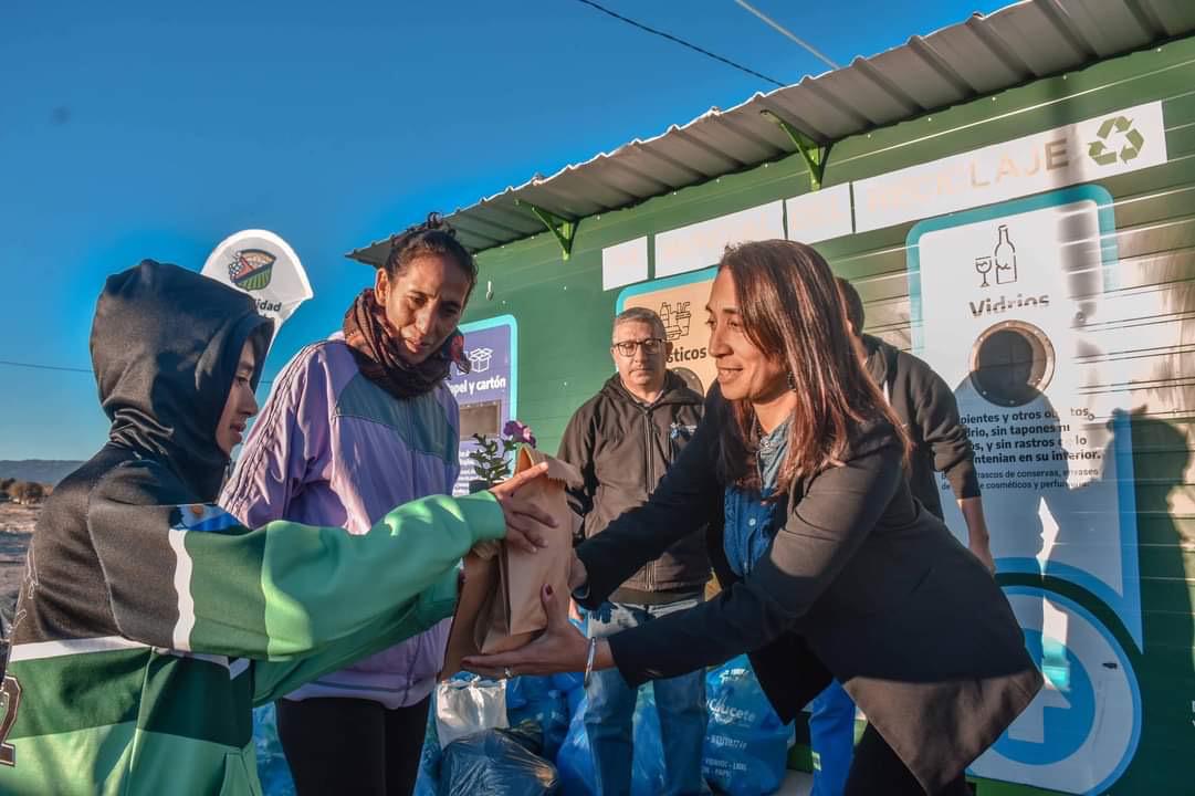 0adcb178-511a-4daa-952e-f50c394e5f2b