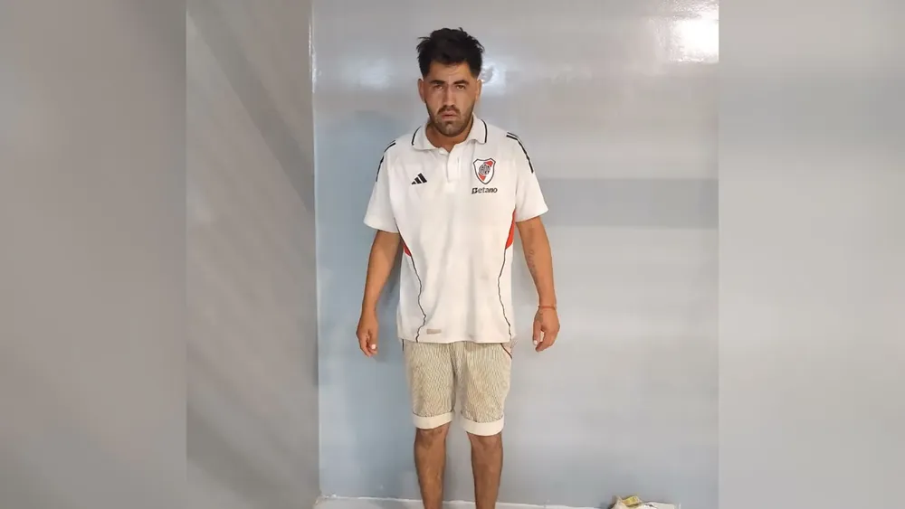 2cb16ad6-5f3a-426b-87f7-58fd96200b83