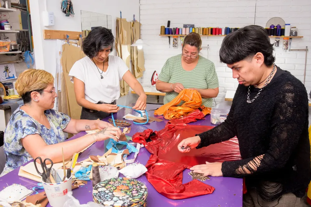 81db3ce4-4e9b-48bf-8a0e-e4654b779261 (1)