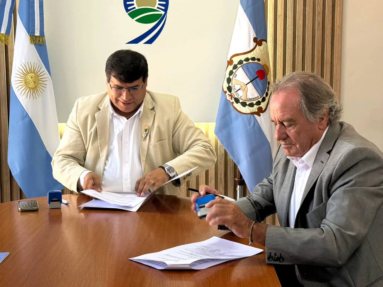 3e889ae5-5a68-4117-8d81-32bff69d212e