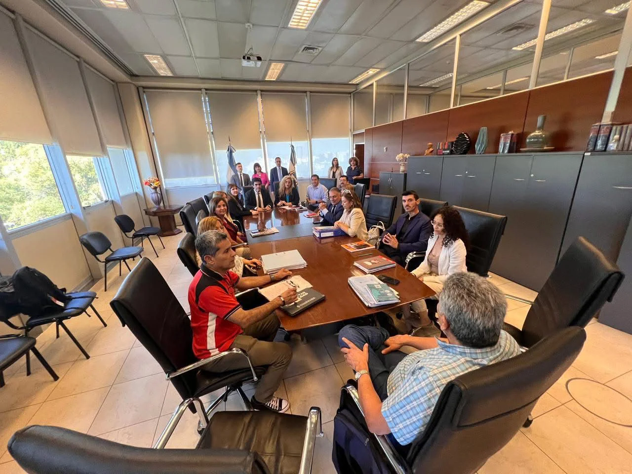 8f30d3bb-c943-4766-9070-a73efa08fa93