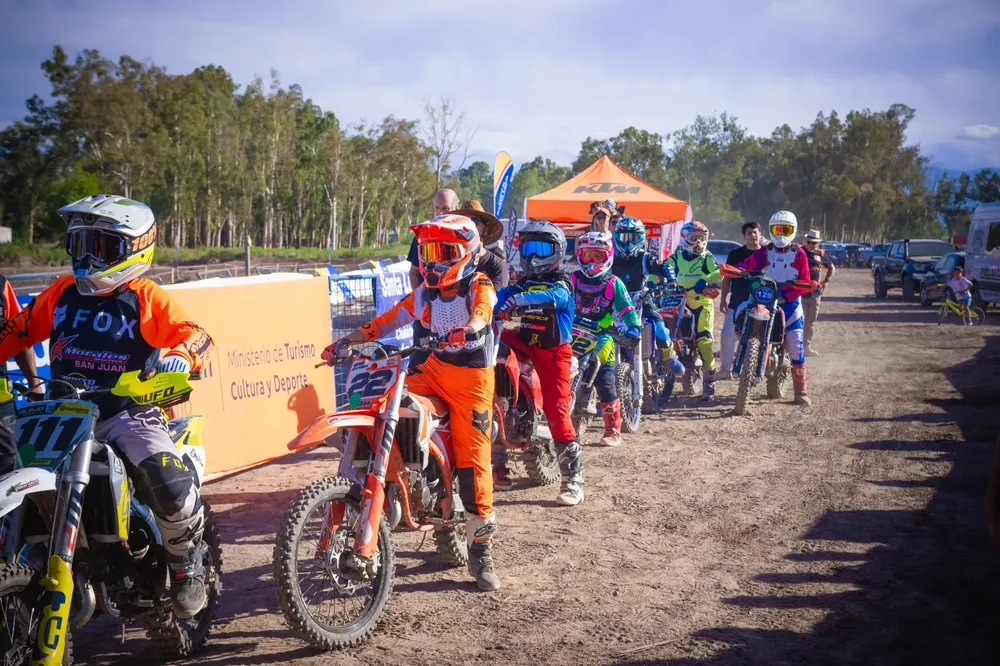 5beda979-8126-40e6-81e3-47454780d152