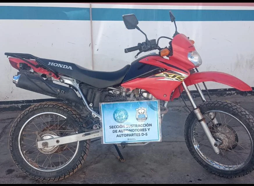 e1b4592a-af33-4dd9-bc27-fced36075f6b