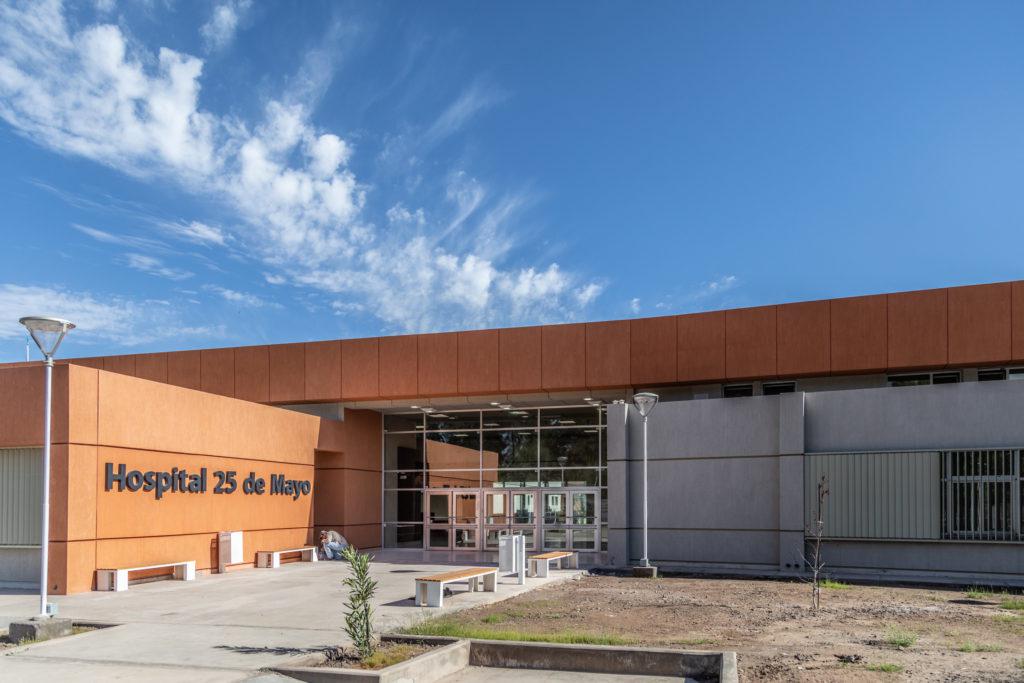 Hospital-25-de-Mayo_Frente-1024x683
