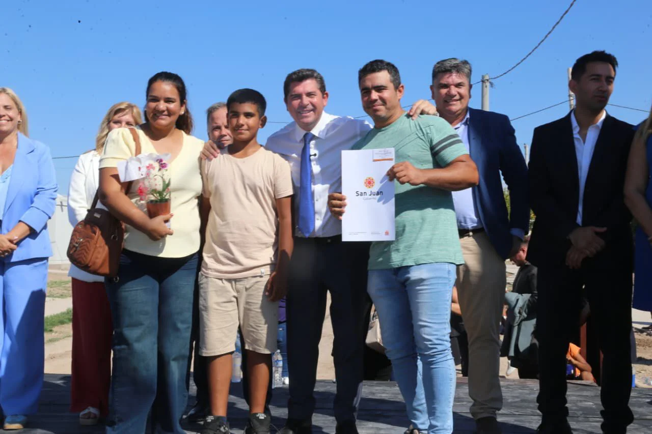 aa1805a2-97e6-45c7-8cc2-267a21682887 (1)