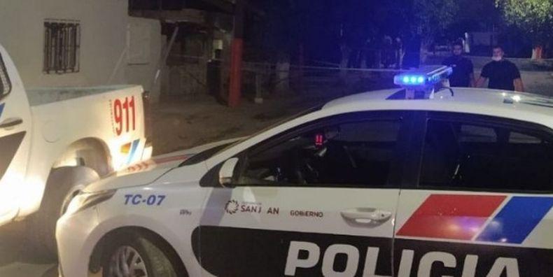 B3B087AC-57A7-4312-8948-997EBD592645