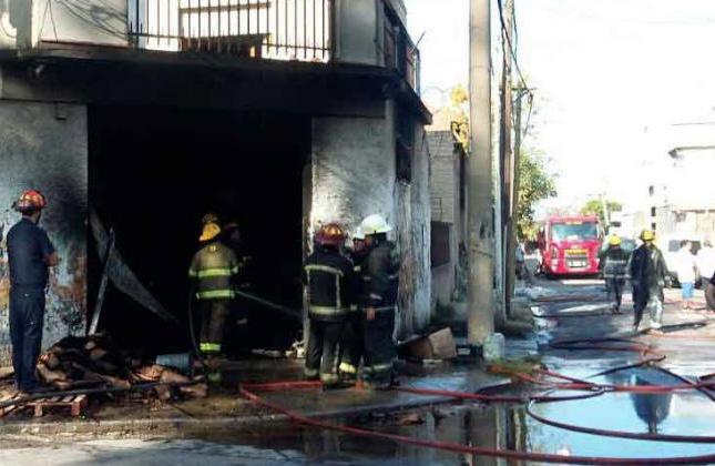 Explotó Un Calefón A Leña Y Provocó El Incendio De Una Vivienda Hay Un