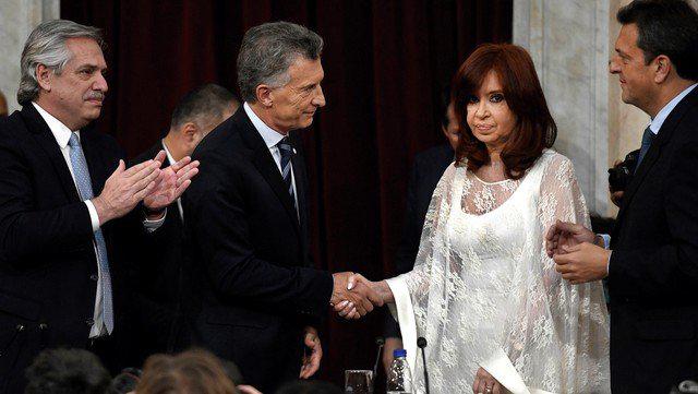 mauricio-macri-y-cristina-kirchner___QpAboYnUs_640x361__1