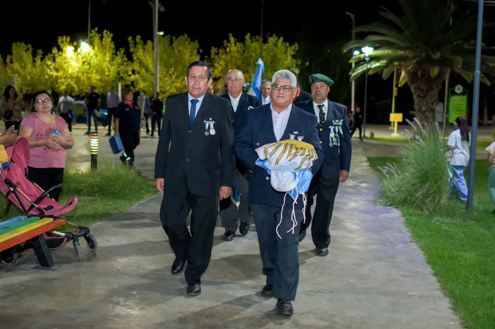 db63b3cd-bade-4097-ba03-1cdef830291f